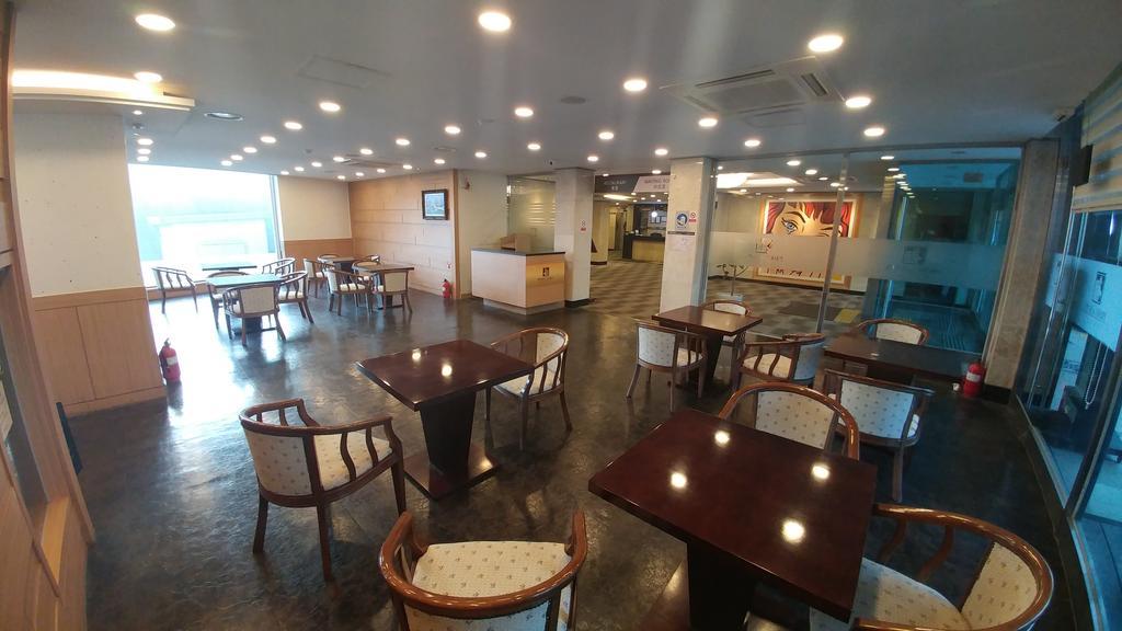 Prime In Seoul Hotel Екстер'єр фото